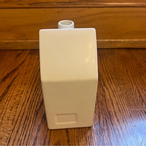 Hearth and Hand with Magnolia Cream Bud Vase NWT - Picture 4 of 8